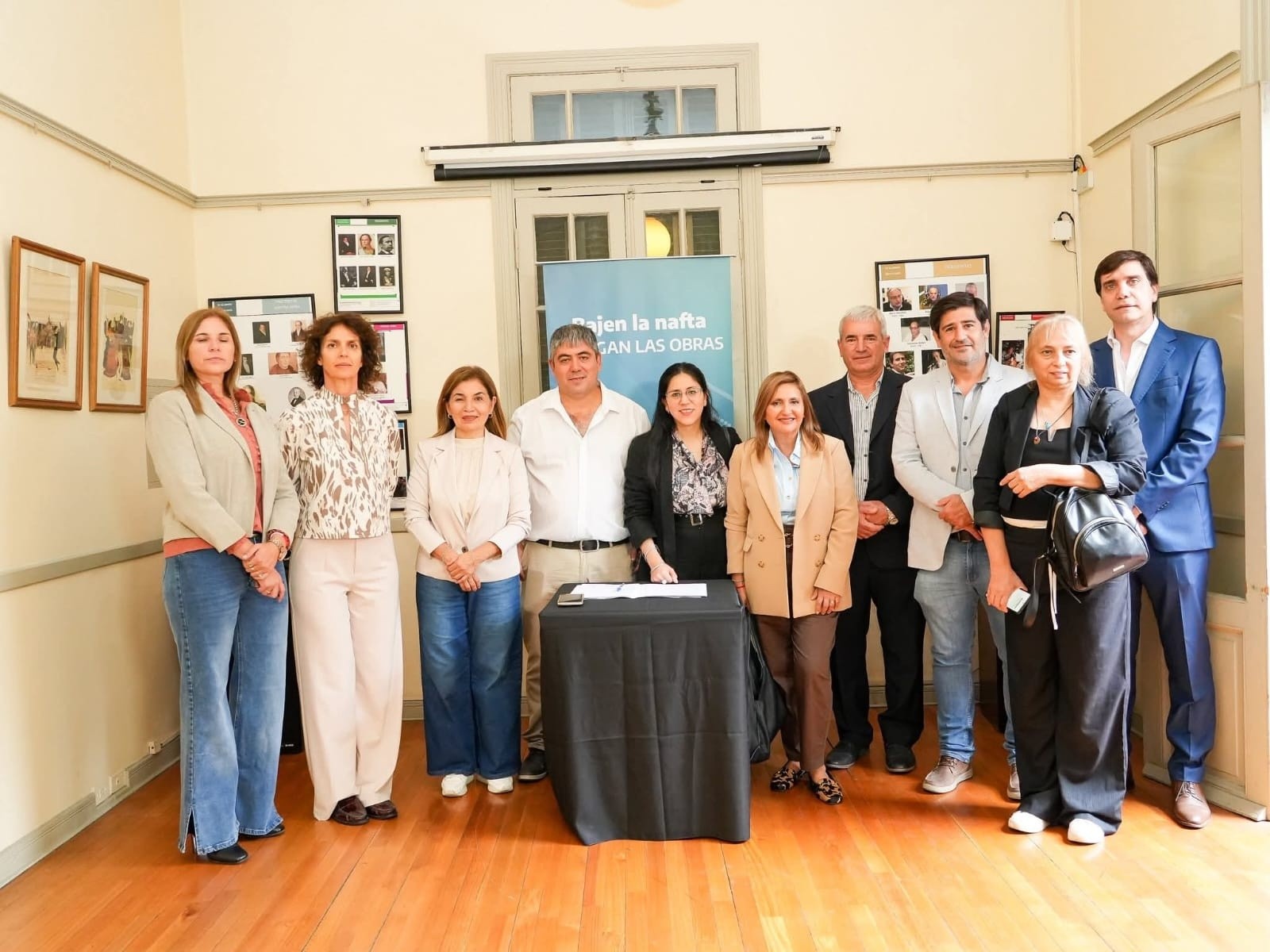 Fernández presente en el encuentro de la FAM en Buenos Aires Fernández presente en el encuentro de la FAM en Buenos Aires