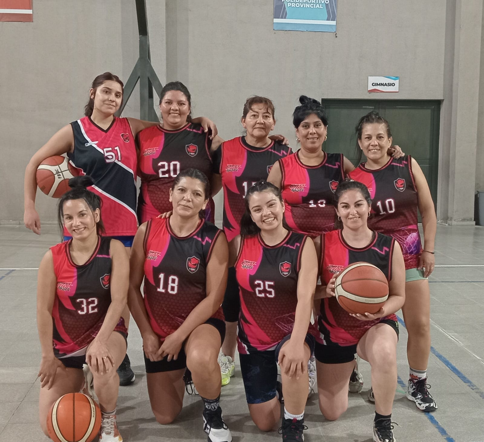 FERNANDEZ: EL EQUIPO FEMENINO MAYOR DE BASQUET, (FBBC), SUBCAMPEÓN DEL CUADRANGULAR FERNANDEZ: EL EQUIPO FEMENINO MAYOR DE BASQUET, (FBBC), SUBCAMPEÓN DEL CUADRANGULAR