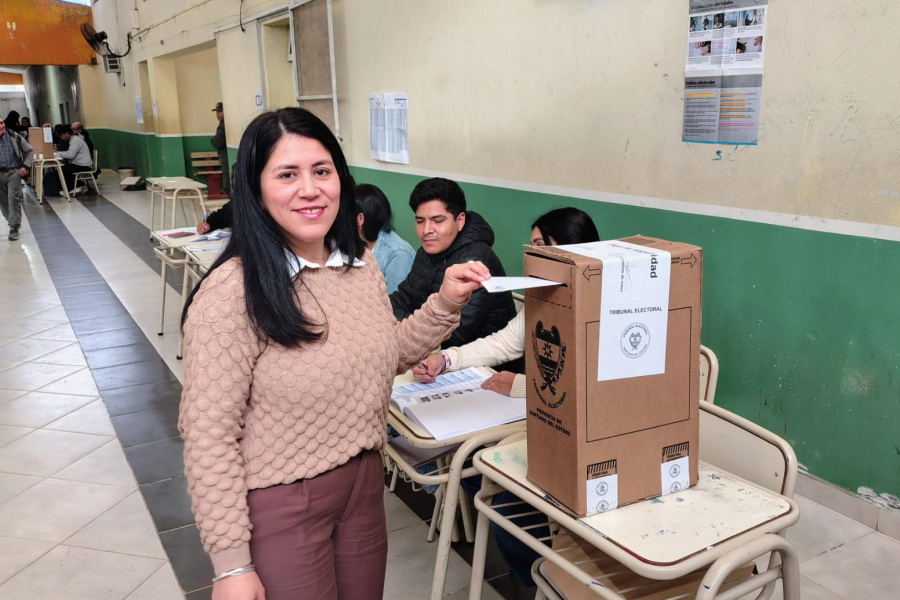 Yanina Iturre fue reelecta con un amplio triunfo en Fernández Yanina Iturre fue reelecta con un amplio triunfo en Fernández