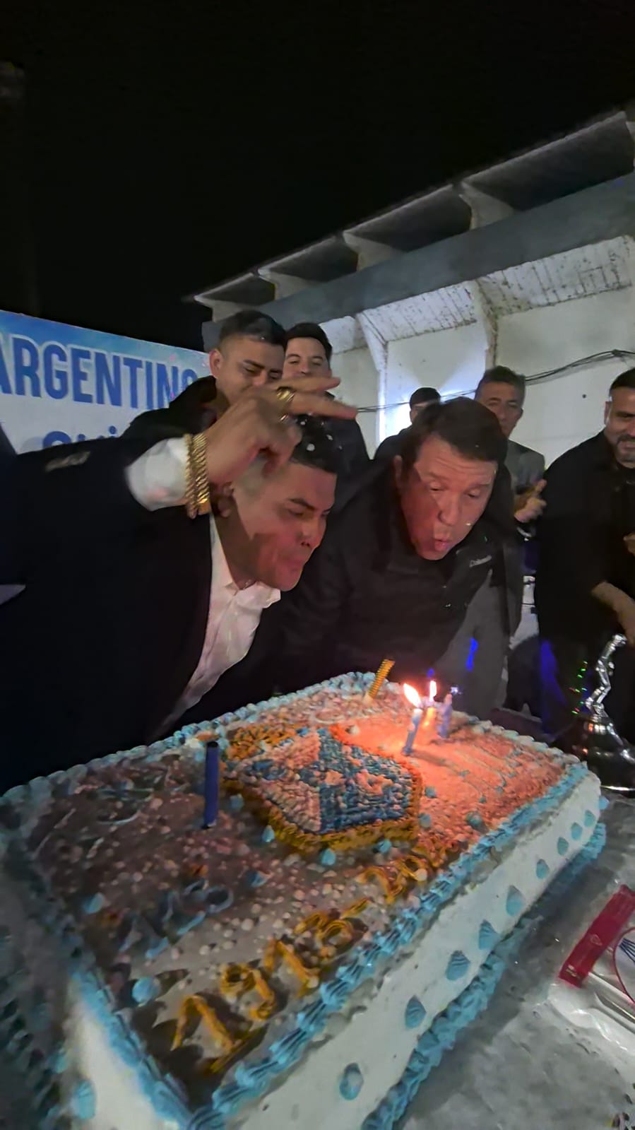 Central Argentino celebró su 113° aniversario con una multitudinaria vigilia en La Banda Central Argentino celebró su 113° aniversario con una multitudinaria vigilia en La Banda